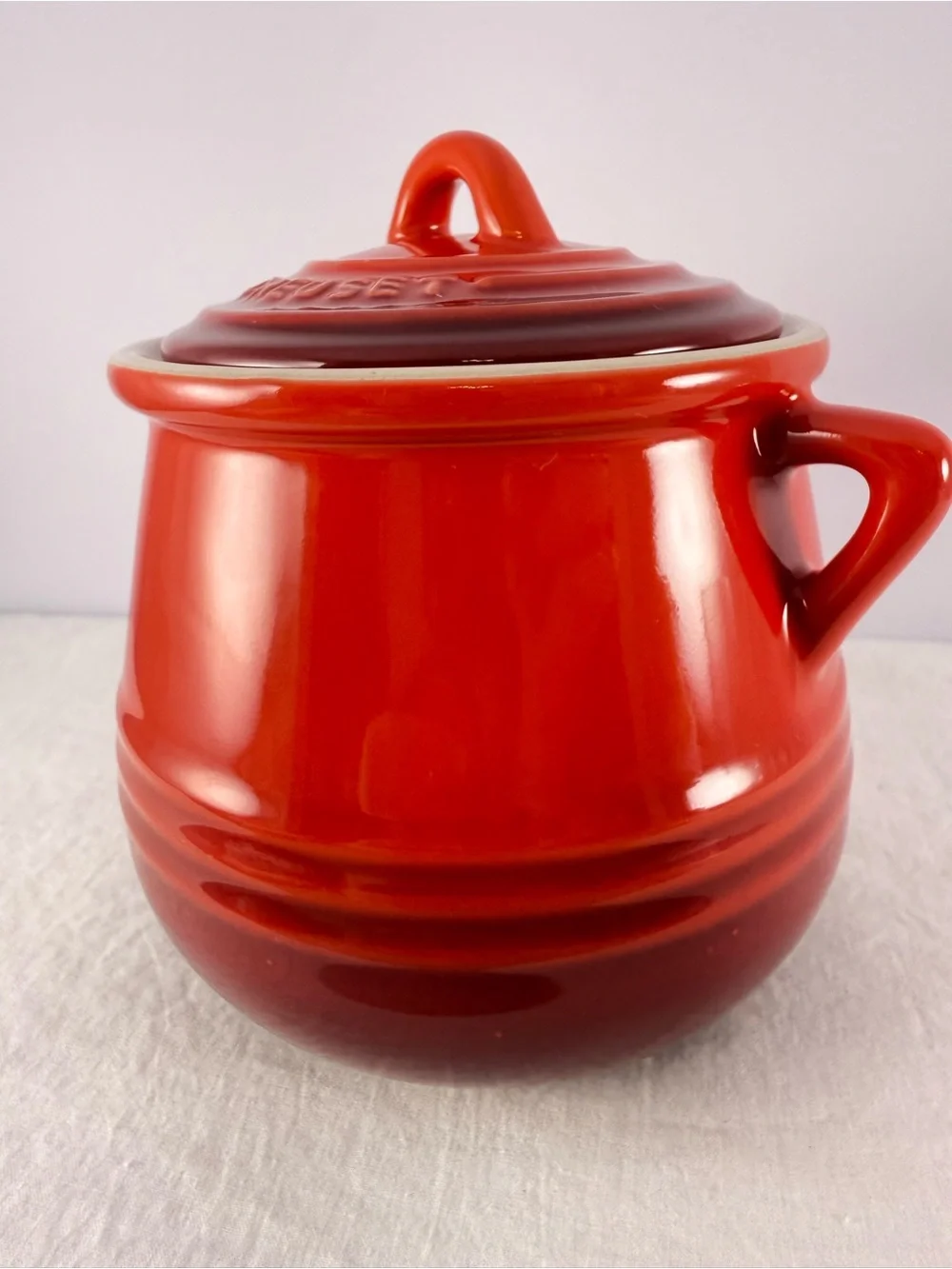 Le Creuset Red Ombré/Cerise Stoneware Mini Bean Pot with Lid